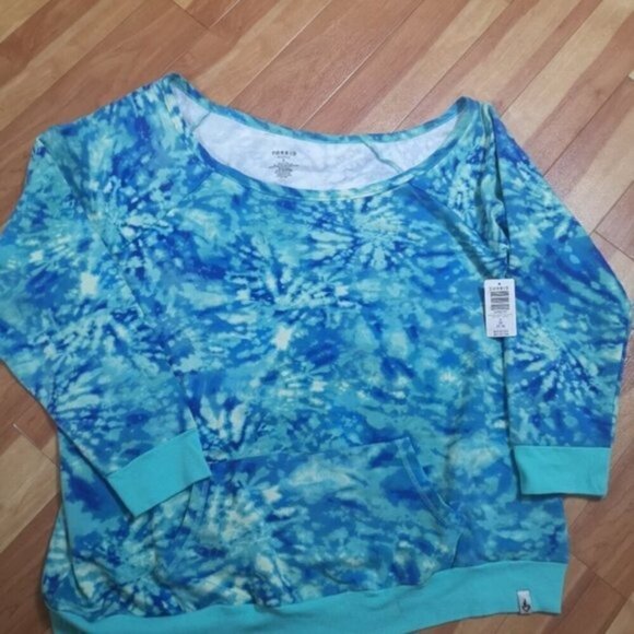 Torrid, sweatshirt off shoulder, lightweight, blue tie dye Size 3x - Picture 5 of 6